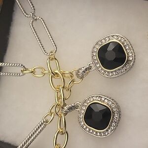 Necklace and bracelet set